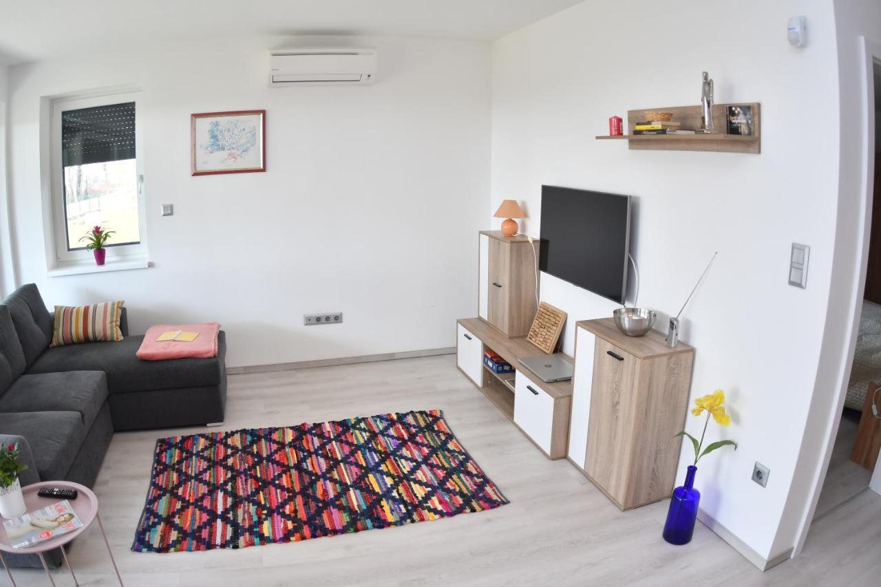 Ferienwohnung Fuzliget Ezuestnyar Balatonfůzfő Exterior foto
